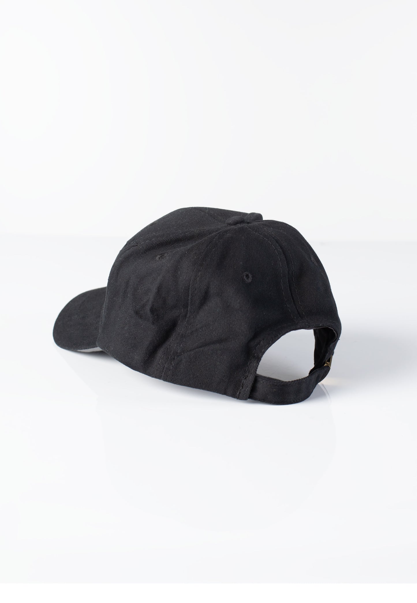 Kerstin Ott - Katze Waltraut - Cap | Neutral-Image